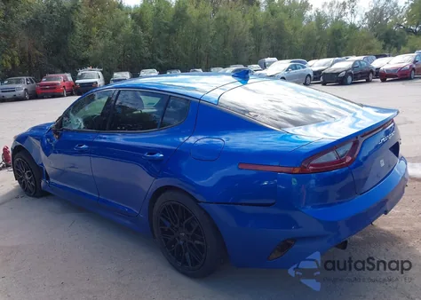 2018 Kia Stinger Gt z USA, uszkodzony, nr VIN KNAE35LC6J6039137